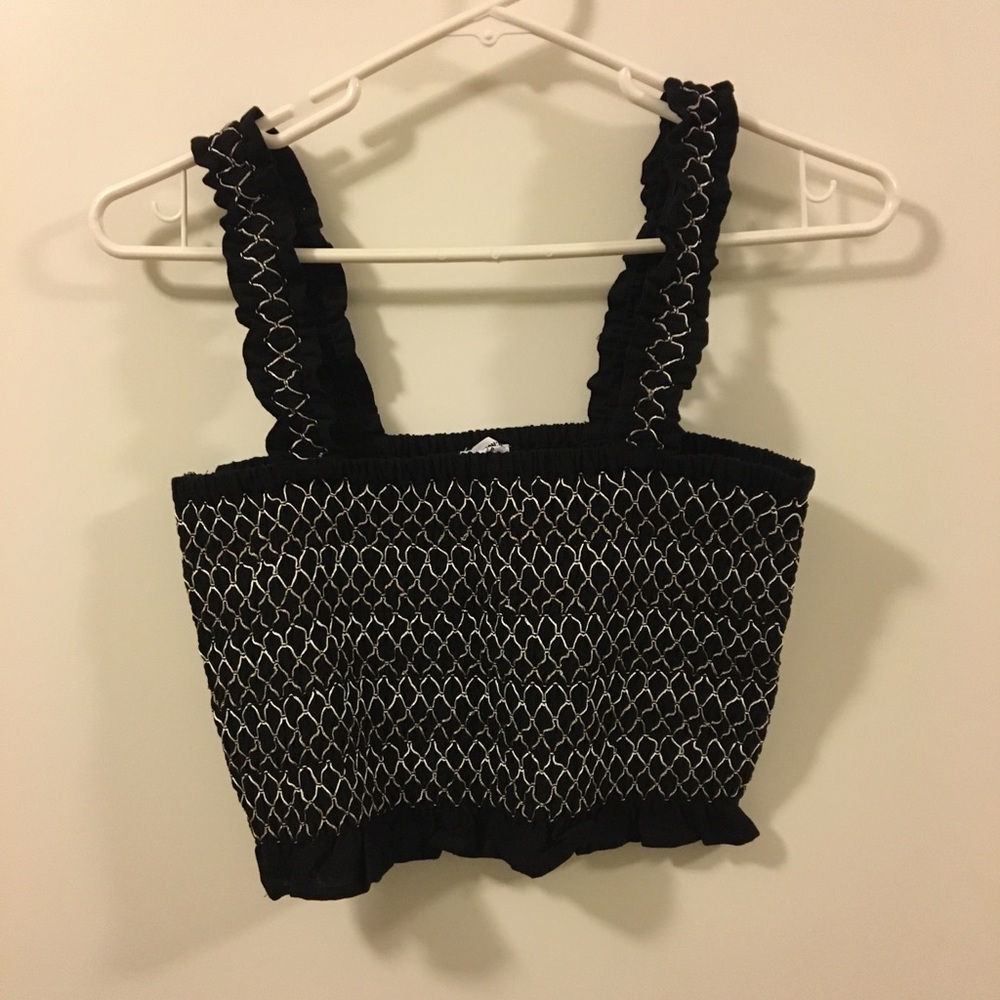 EMBROIDERED SMOCKED CROPPED TANK TOP